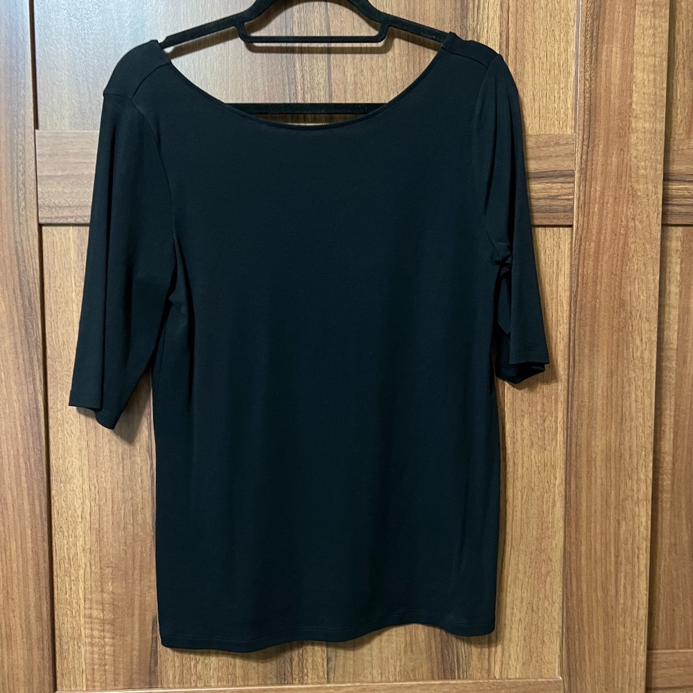 Old Navy Black Half Sleeve Drop Back Top